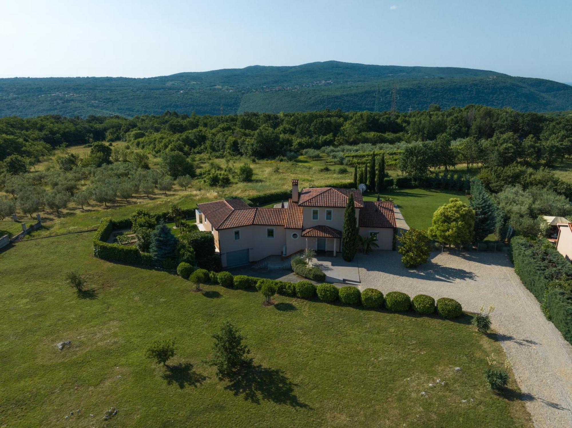 Villa Labin In Zartinj - Luxury Privacy Heated Pool With Auto Cover Exterior photo