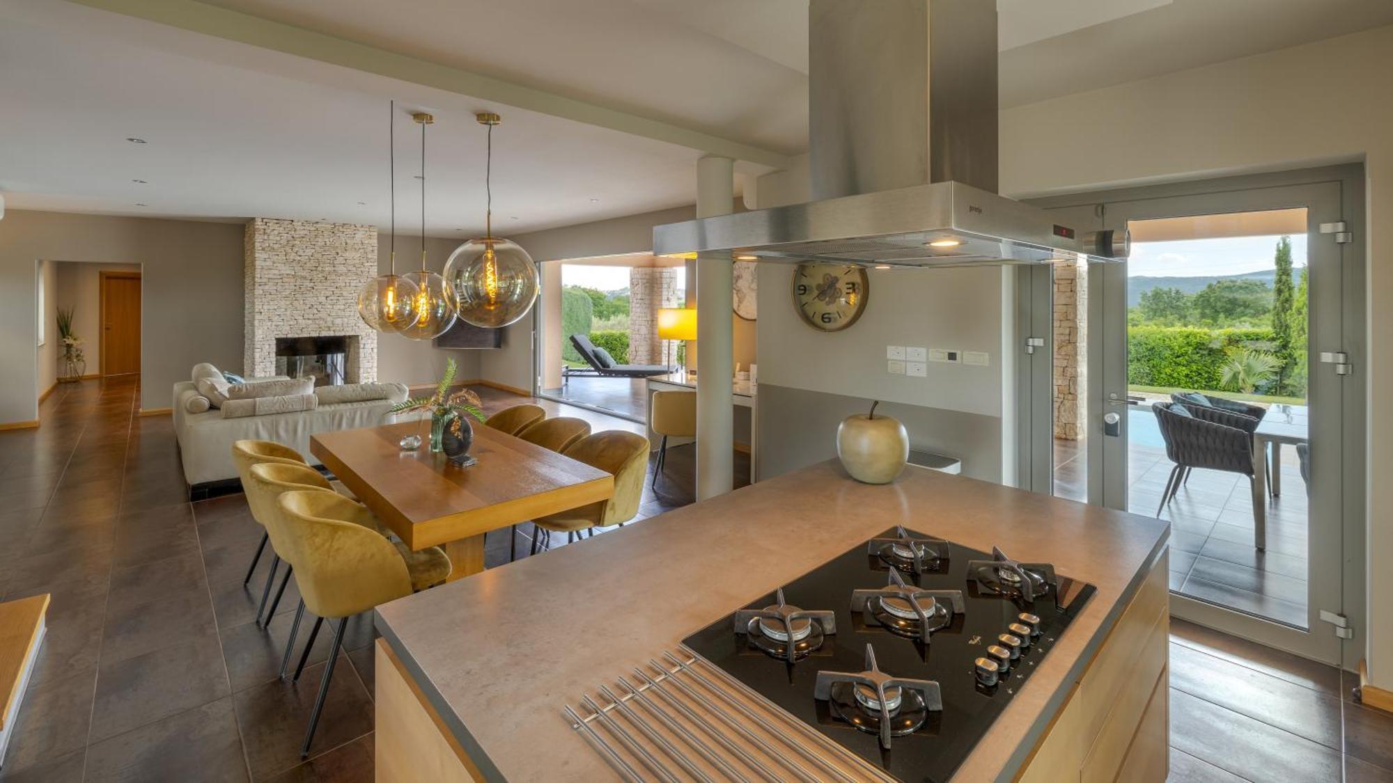 Villa Labin In Zartinj - Luxury Privacy Heated Pool With Auto Cover Exterior photo
